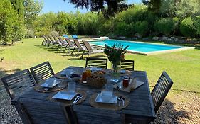 Hotel Mas Des Alpilles